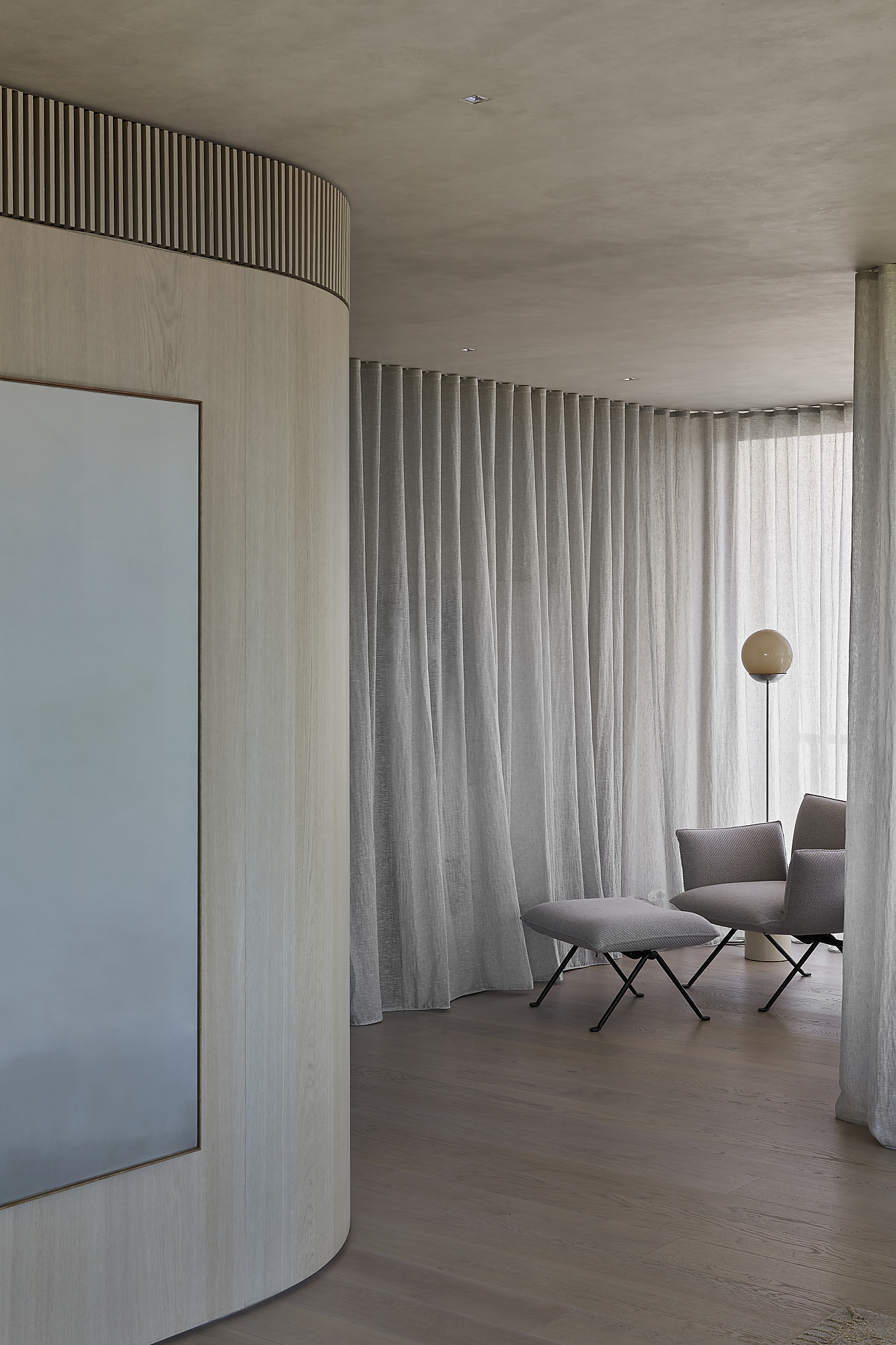 Interior photograph of Melburnian Apartment by Dave Kulesza